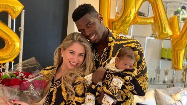 Paul Pogba with his wife María Zulay and their first son Shakur (Twitter photo)