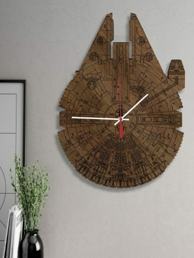 10 Wooden Wall Clocks To Warm Up Your Interior